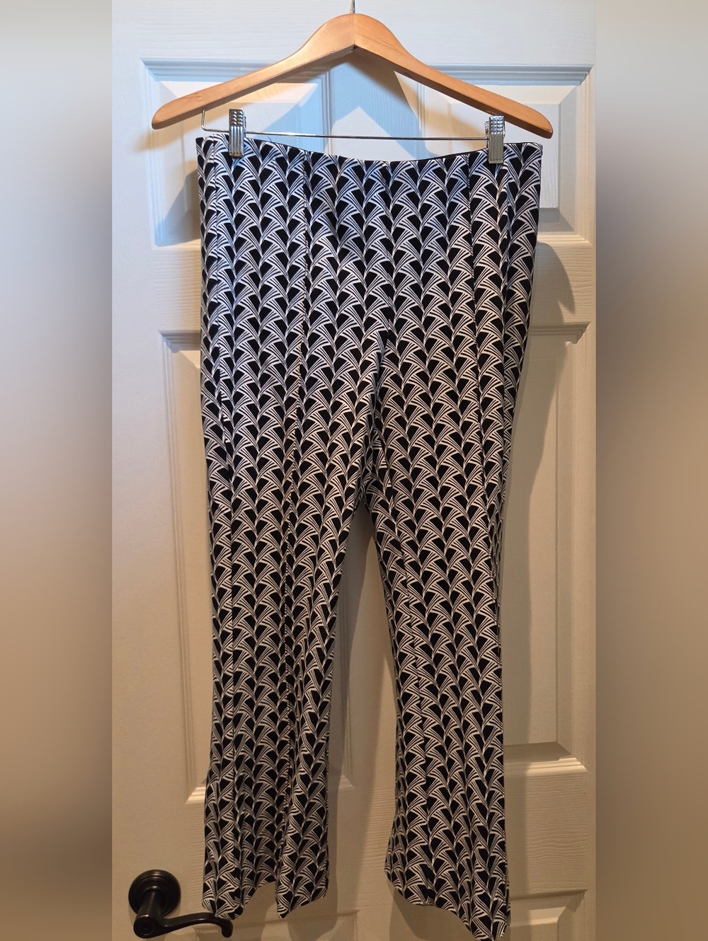 Maeve For Anthropologie Black and White Geometric Cropped-Flare Pants